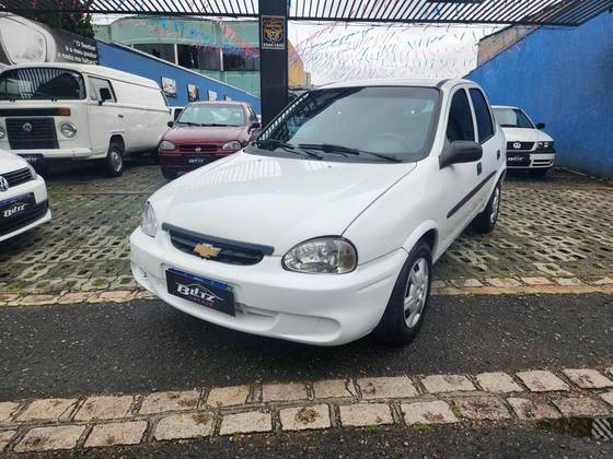 CHEVROLET CLASSIC 1.6 MPFI SPIRIT 8V GASOLINA 4P MANUAL